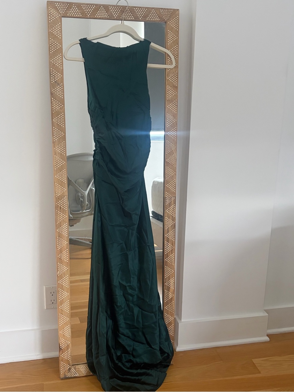 Reformation Anaiis Silk Dress in Forest - Picture 4 of 5